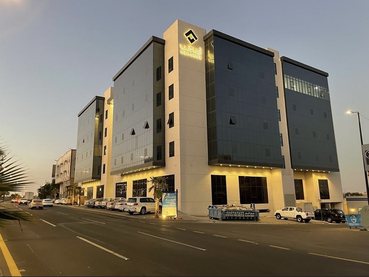 المحامي و الموثق حسن النعمي