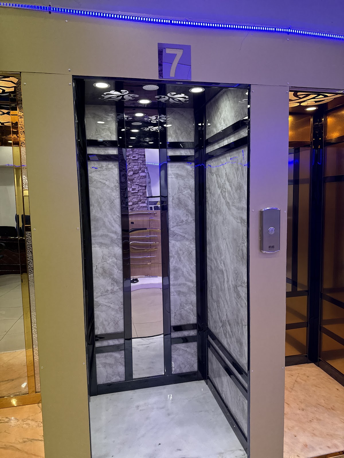 مجموعة مشعل السعدون للمحاماة والاستشارات القانونية